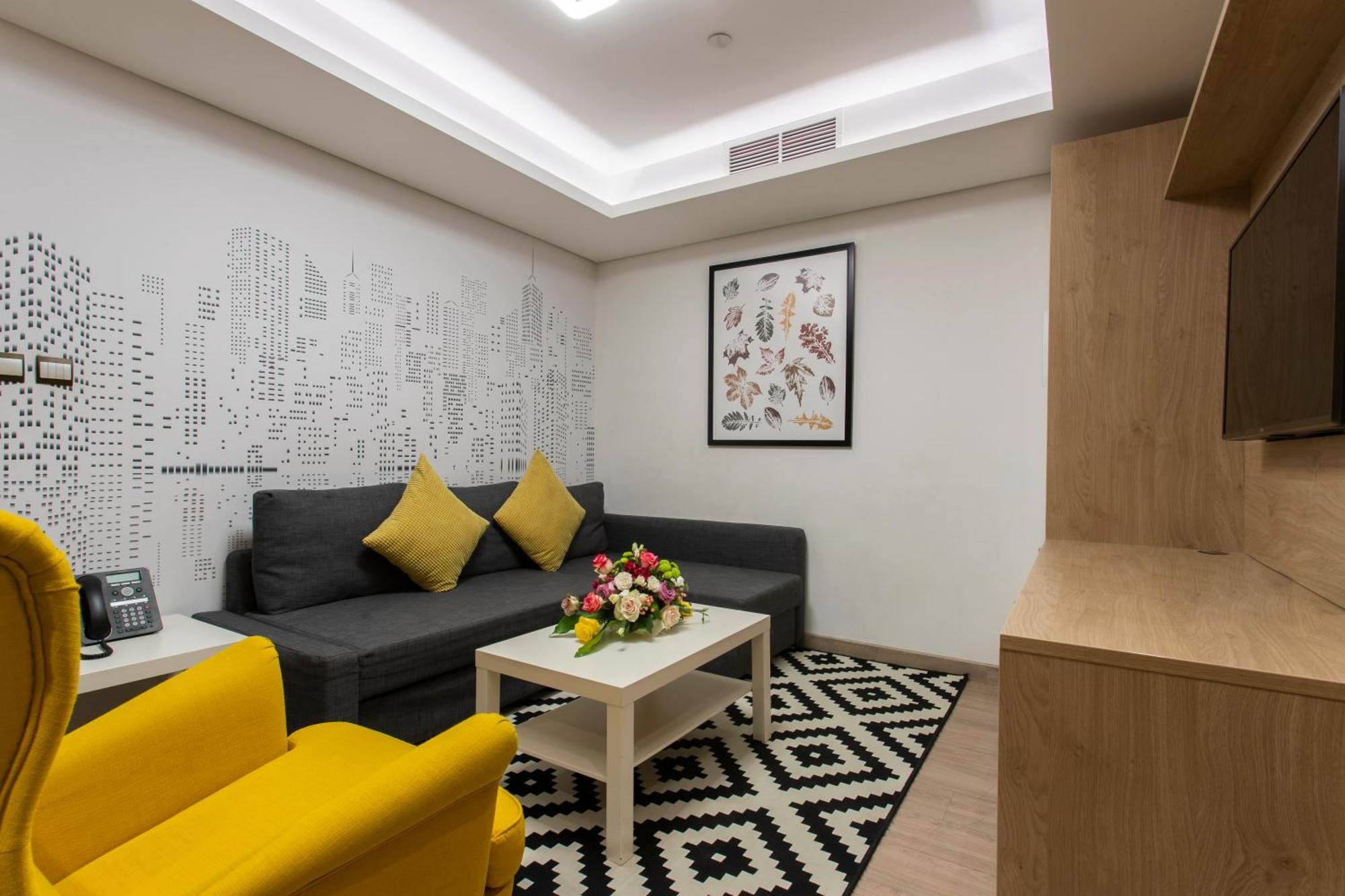 Cindyan Serviced Apartments 알크호바르 외부 사진